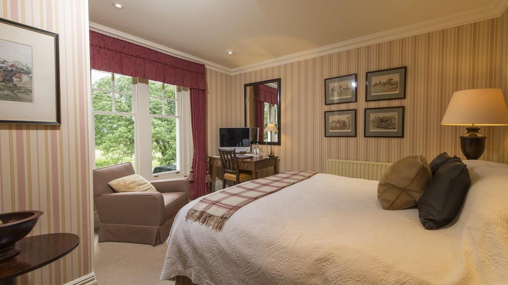 Park House Hotel Midhurst Esterno foto